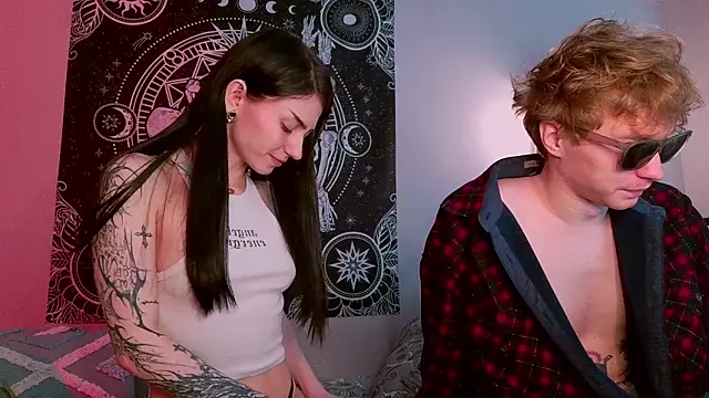 Snapshot of poisondevotion chatting on 02/20/26, 05:59 poisondevotion online show from 02/20/26, 05:59