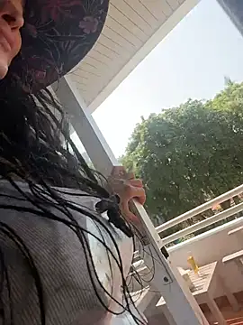 Ofcourseoneday online show from 04/09/26, 07:36