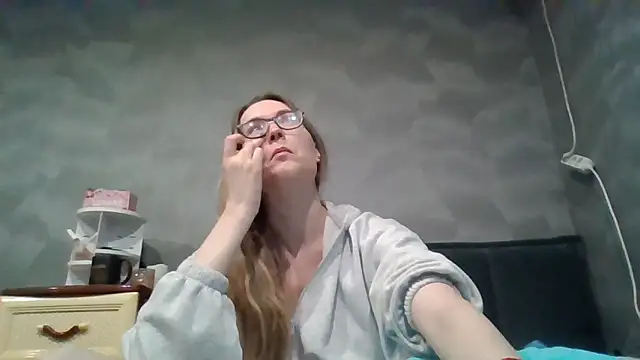 Jugira online show from 10/25/25, 10:54