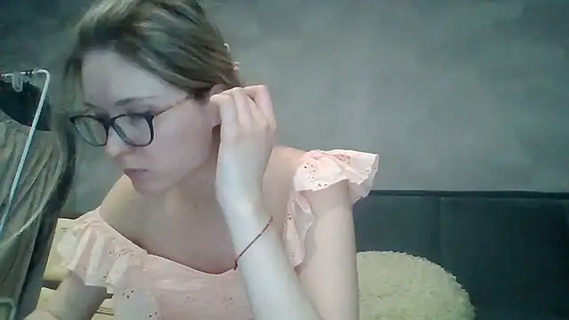 Jugira online show from 03/28/26, 03:35