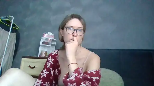 Jugira online show from 02/13/26, 01:44