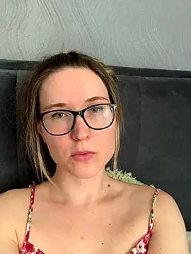 Jugira online show from 09/13/25, 01:55