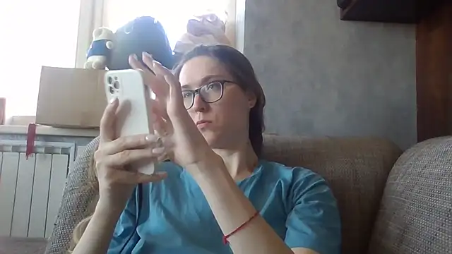 Jugira online show from 04/05/26, 01:51