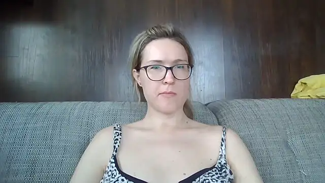 Jugira online show from 06/18/26, 12:21