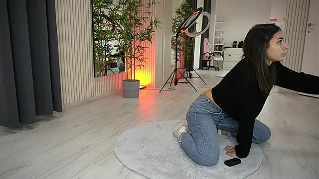 EmmaBlanco online show from 10/01/25, 07:18