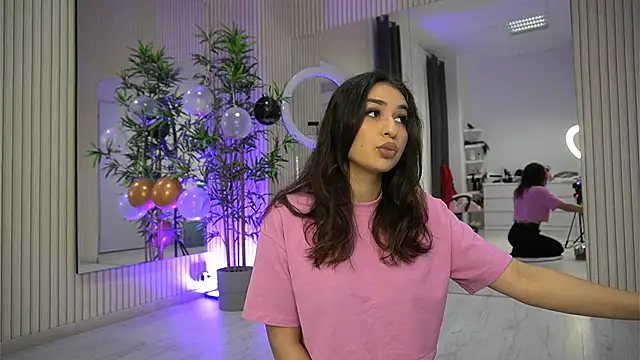 EmmaBlanco online show from 11/13/25, 08:13