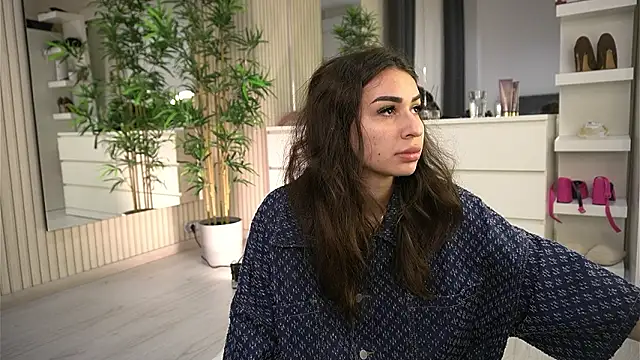 EmmaBlanco online show from 03/25/26, 06:35