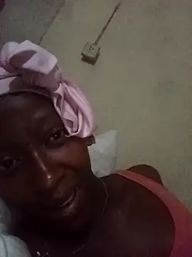 RFeltomWhitJ online show from 11/07/25, 02:27