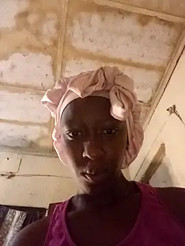 RFeltomWhitJ online show from 11/12/25, 12:15