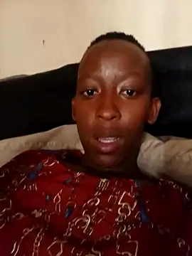 RFeltomWhitJ online show from 10/28/25, 08:35