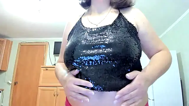 KATTYWARM  online show from 02/17/26, 09:56