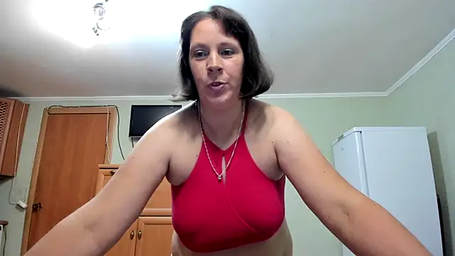 Snapshot of KATTYWARM_ chatting on 10/07/25, 08:43 KATTYWARM online show from 10/07/25, 08:43