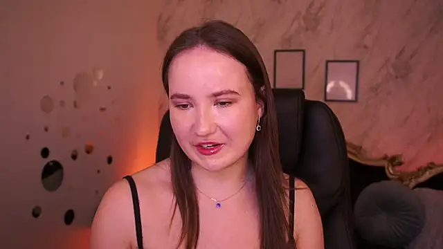 SofieBloom online show from 04/09/26, 03:51