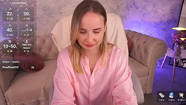 SofieBloom online show from 10/02/25, 11:41