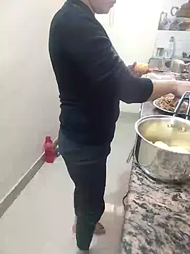 Snapshot of Pihu_Chopra chatting on 11/13/25, 02:48 Pihu Chopra online show from 11/13/25, 02:48