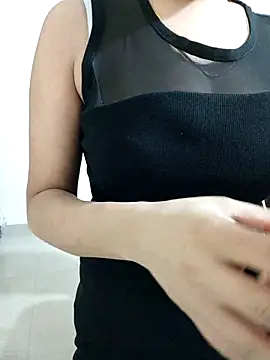 Snapshot of Pihu_Chopra chatting on 09/09/25, 02:48 Pihu Chopra online show from 09/09/25, 02:48