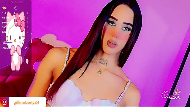 Snapshot of Kiimk_ chatting on 12/14/25, 06:41 Kiimk online show from 12/14/25, 06:41