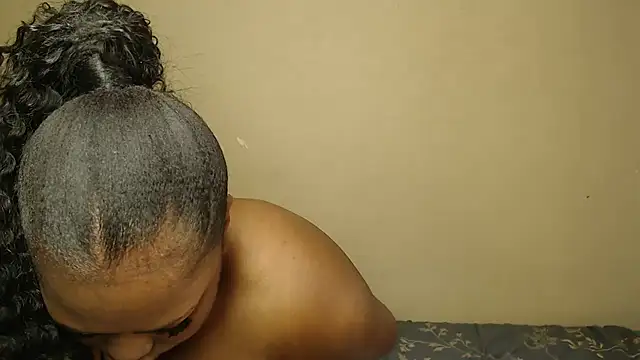 SexyEbonyy  online show from 12/19/25, 10:06