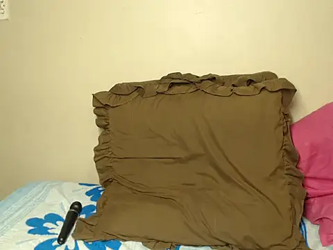 Snapshot of SexyEbonyy_ chatting on 10/26/25, 07:47 SexyEbonyy online show from 10/26/25, 07:47