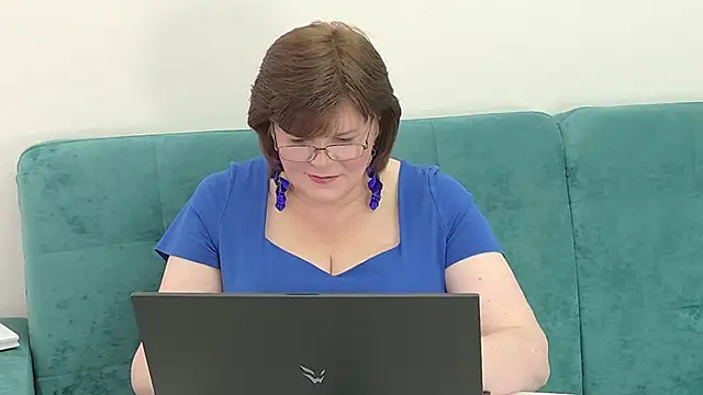 Snapshot of Sandra_Sunrise chatting on 09/28/25, 09:16 Sandra Sunrise online show from 09/28/25, 09:16