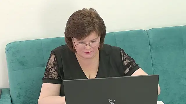 Sandra Sunrise online show from 11/06/25, 08:18