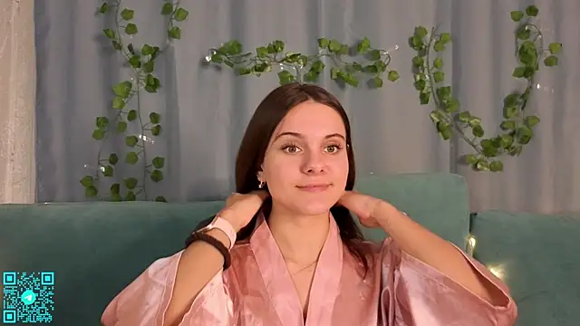 chloemilka online show from 10/03/25, 06:42