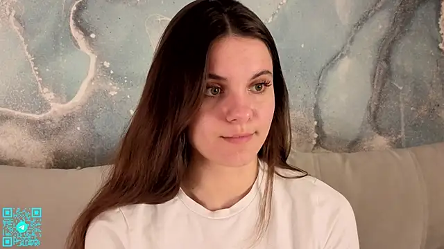 chloemilka online show from 04/20/26, 05:36