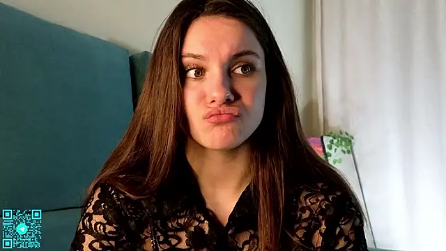 chloemilka online show from 03/23/26, 05:13