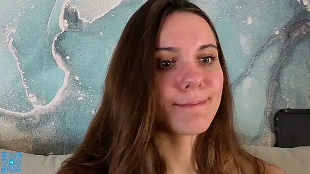 Snapshot of chloemilka chatting on 06/08/26, 07:14 chloemilka online show from 06/08/26, 07:14