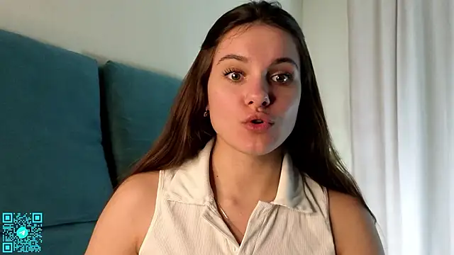 chloemilka online show from 03/29/26, 05:14