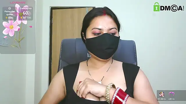 SassyWildCouple online show from 03/26/26, 04:05