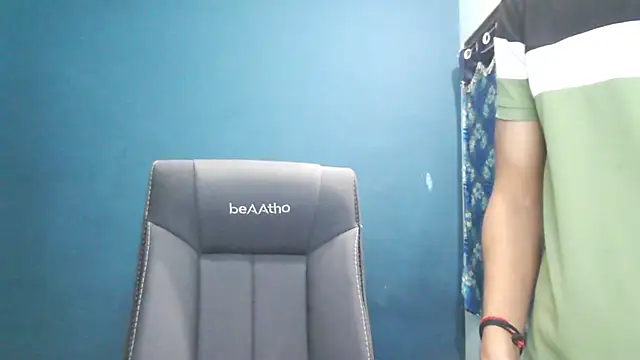 SassyWildCouple online show from 11/15/25, 04:33