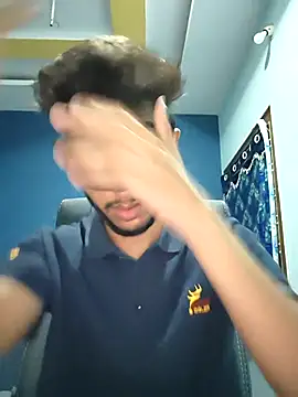 Snapshot of SassyWildCouple chatting on 09/27/25, 04:57 SassyWildCouple online show from 09/27/25, 04:57