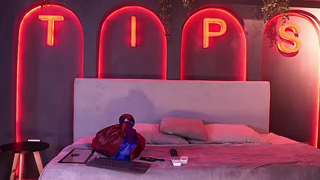 Snapshot of Roma_hells chatting on 09/14/25, 09:04 Roma hells online show from 09/14/25, 09:04