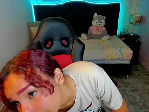 salome rojas  online show from 11/05/25, 09:29