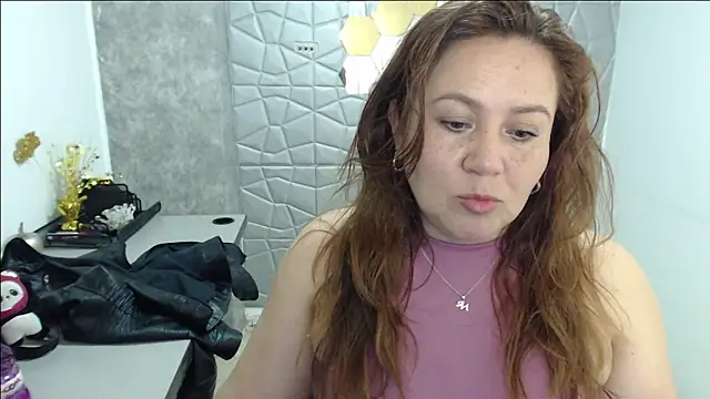 camixxx m online show from 11/09/25, 12:42