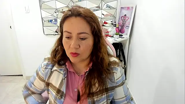 camixxx m online show from 03/18/26, 01:13