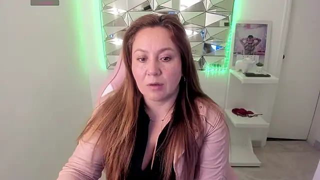 camixxx m online show from 10/15/25, 01:08