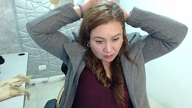 camixxx m online show from 01/17/26, 01:47