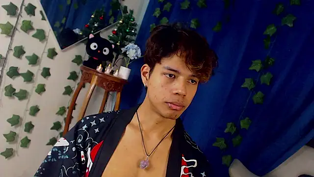 Kaoriimatsuii online show from 11/27/25, 12:33