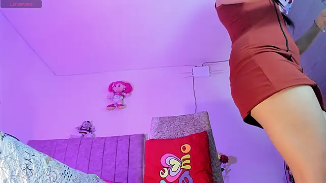 hot Dariana pantyhose online show from 04/02/26, 02:24