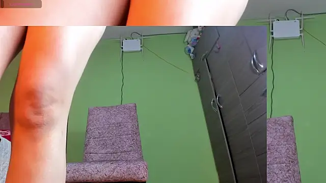 hot Dariana pantyhose online show from 11/22/25, 02:38