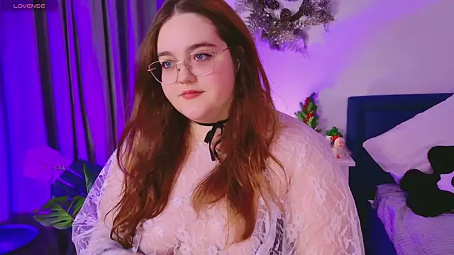 Snapshot of Neko_Moor chatting on 12/19/25, 08:44 Neko Moor online show from 12/19/25, 08:44