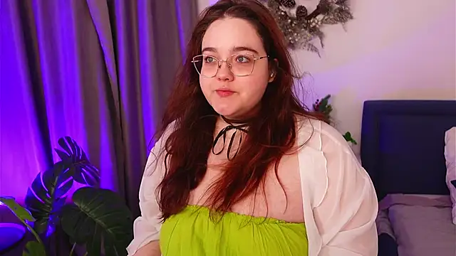 Neko Moor online show from 12/04/25, 08:52