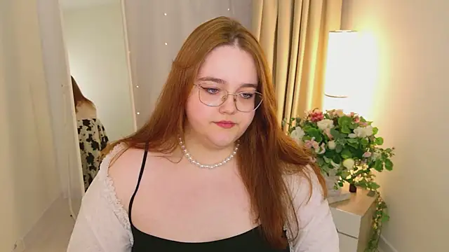 Neko Moor online show from 04/13/26, 01:48