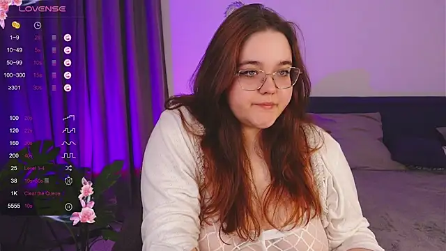 Neko Moor online show from 11/26/25, 09:26