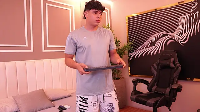 Ethan occonor online show from 06/01/26, 12:38