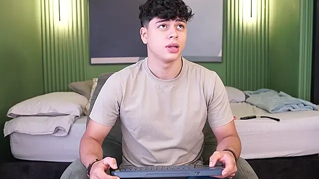 Ethan occonor online show from 01/08/26, 06:25