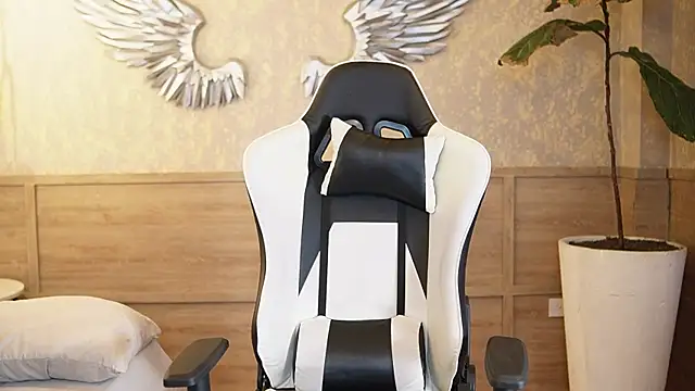 Ethan occonor online show from 09/29/25, 12:44