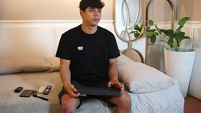 Ethan occonor online show from 09/22/25, 12:44